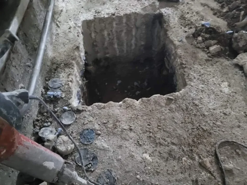 Core Cutting Site Work 37